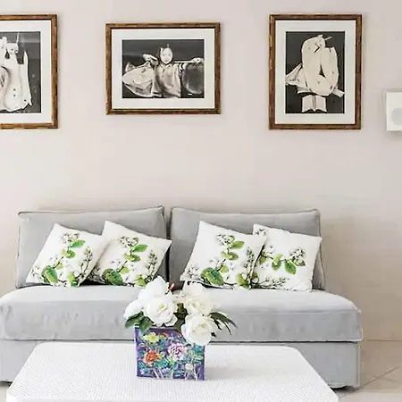 Medicis By Interhome