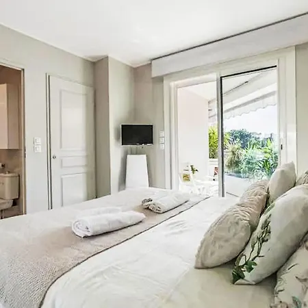 Medicis By Interhome *