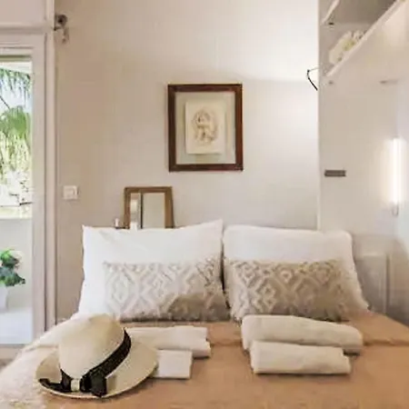 Medicis By Interhome Cannes
